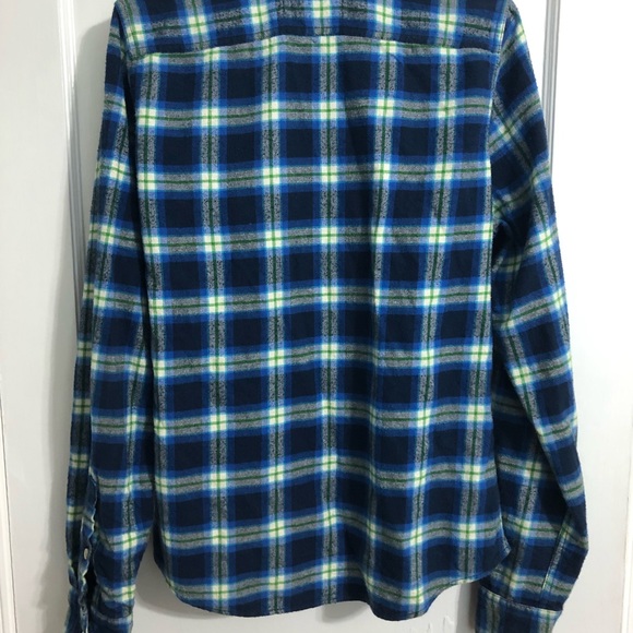 Hollister Flannel Button Down Green Blue Plaid Shirt size Medium - Picture 5 of 8